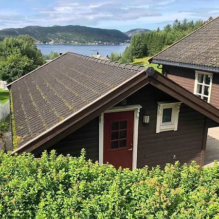 Apartment Stille Og Landlig, Men Sentrumsnaer Leilighet *