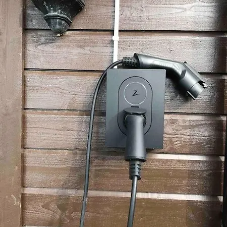 Stille Og Landlig, Men Sentrumsnaer Appartement