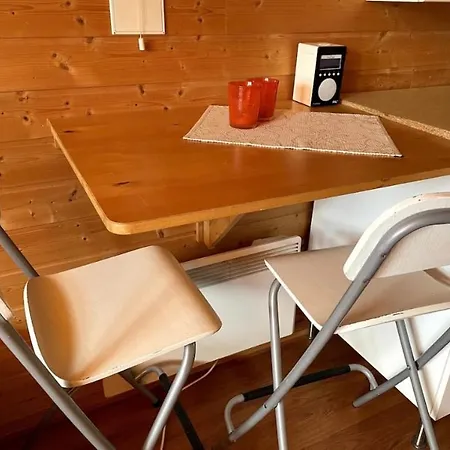 Stille Og Landlig, Men Sentrumsnaer Appartement *